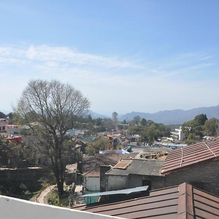Hotel Lansblue Lansdowne Bagian luar foto