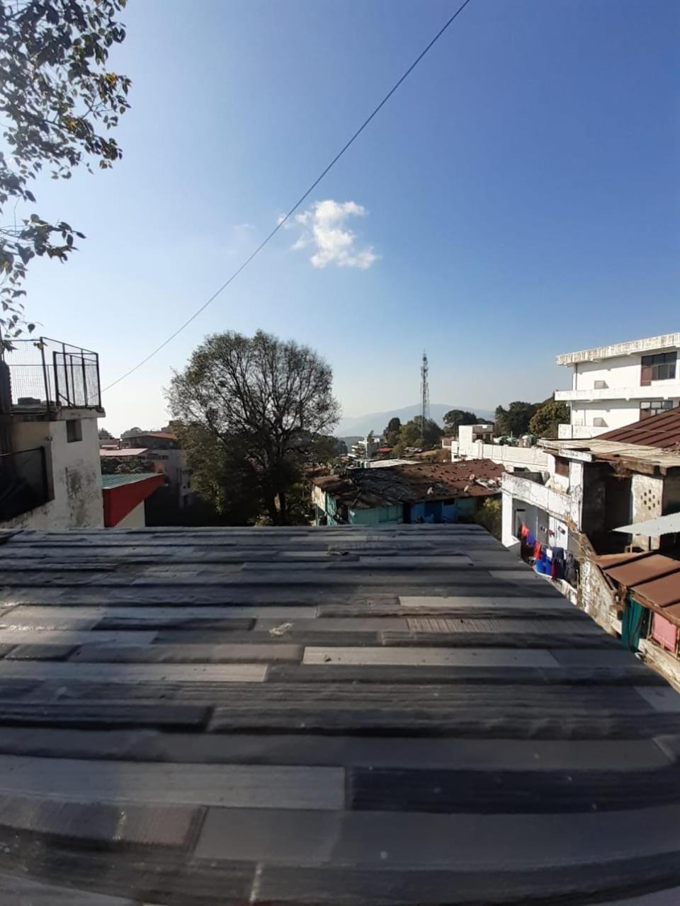 Hotel Lansblue Lansdowne Bagian luar foto