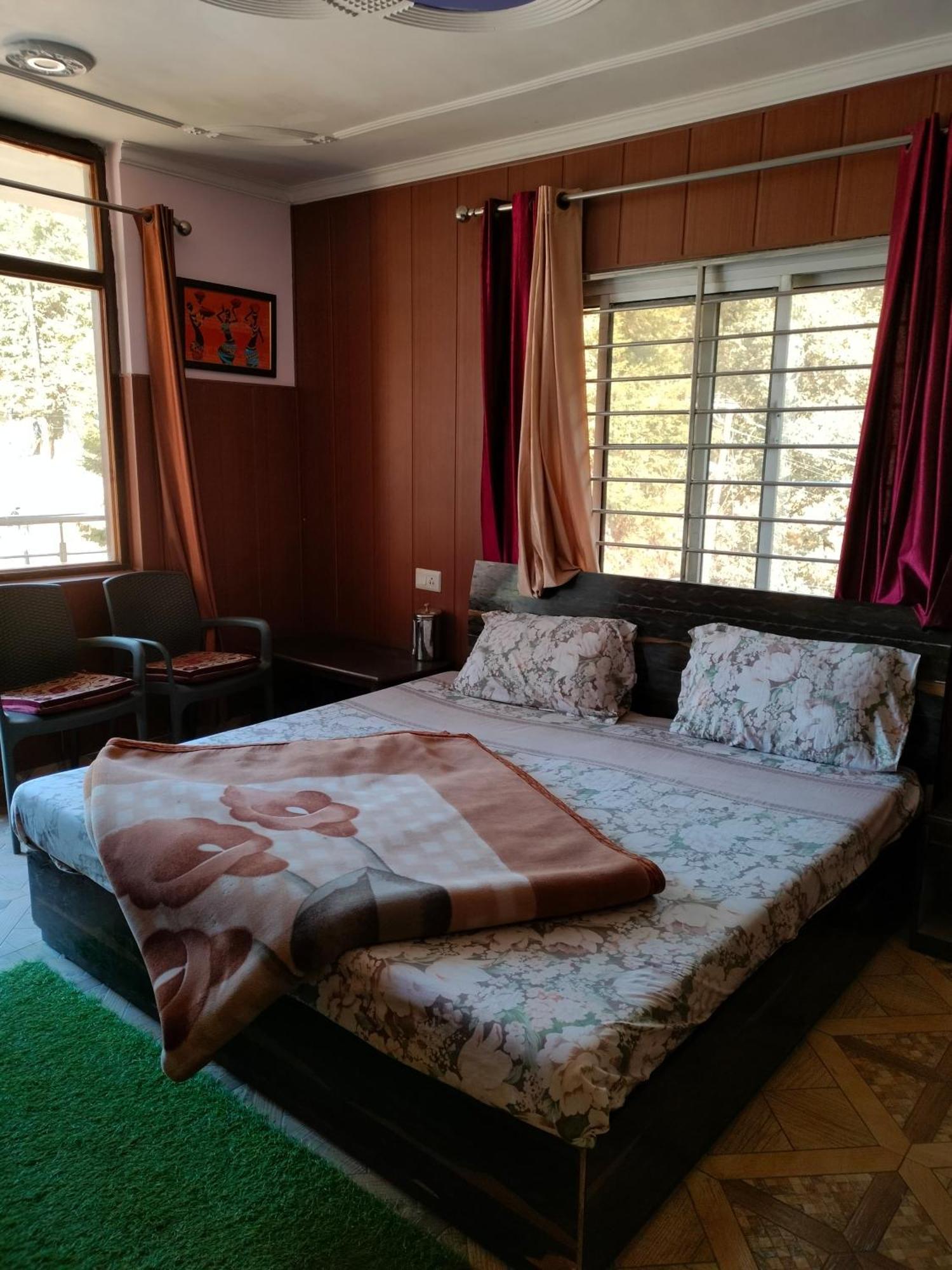 Hotel Lansblue Lansdowne Bagian luar foto